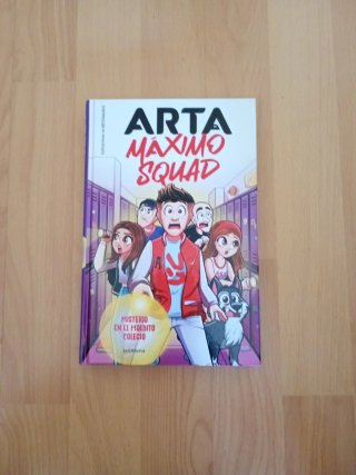 Máximo Squad 1. Misterio en el maldito colegio