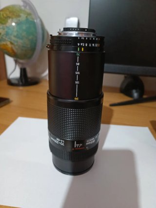Obiettivo Nikon AF 70-210