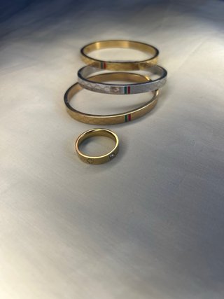 Conjunto Pulseras y anillo Gucci Oro y Plata