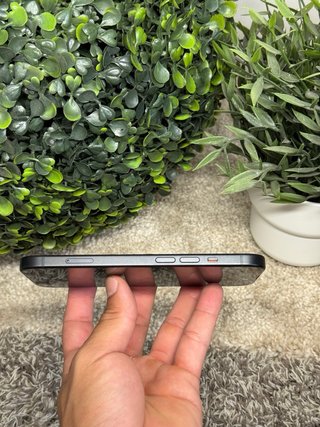 iPhone 15 Gris 100% Bateria - 128GB.