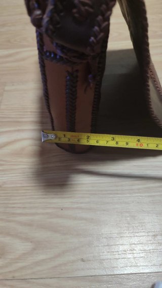 Bolso de cuero hecho a mano