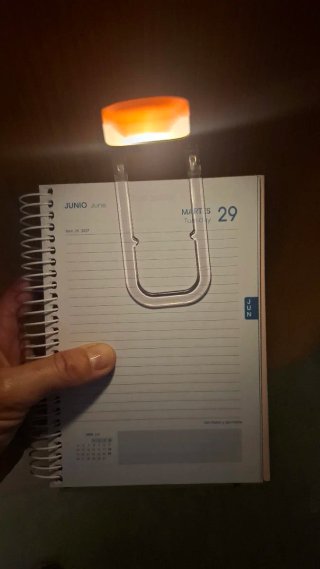 Lámpara LED rosa recargable USB