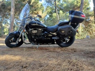 Suzuki Intruder M800 Negra