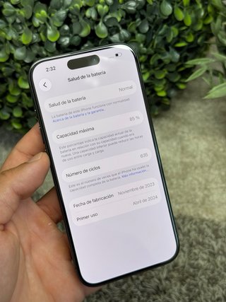 iPhone 15 Pro - 512GB.