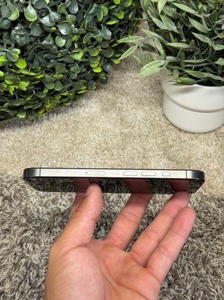 iPhone 15 Pro - 512GB.