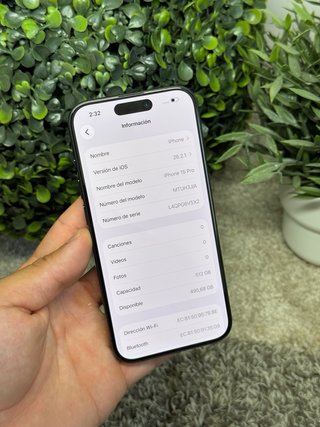 iPhone 15 Pro - 512GB.
