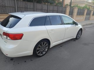 Toyota Avensis 2016
