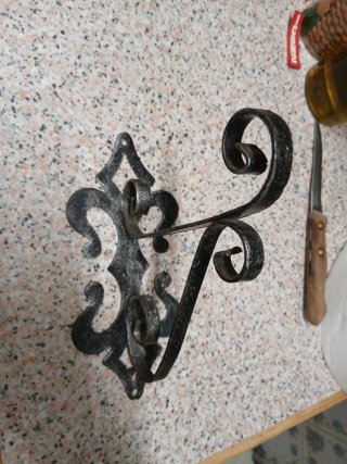 Colgador de pared forja negro