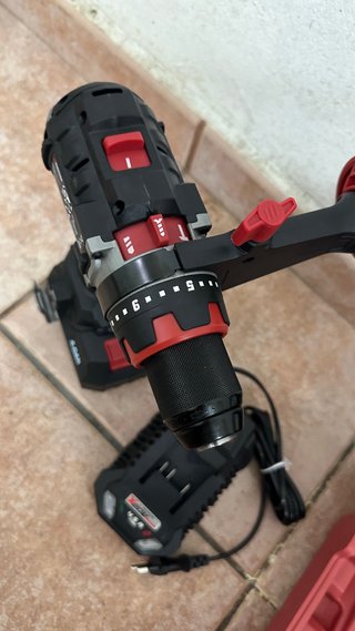 Taladro percutor/Atornillador 20V
