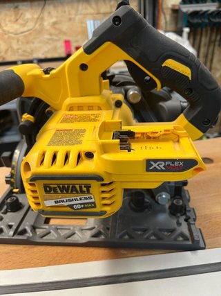 Sierra DeWalt DCS520 a Batería estado impecable