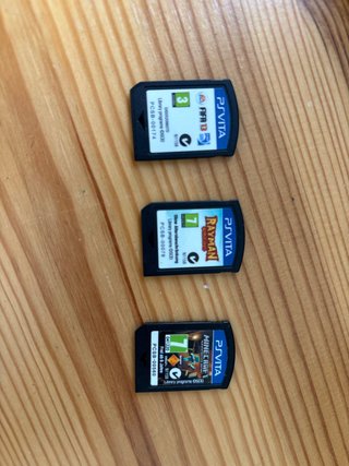 PS Vita Juegos: FIFA 13, Rayman, Minecraft