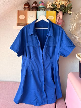 Vestido azul camisero con botones