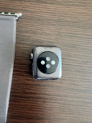 Apple Watch Series 3 38mm Negro y 7 correas
