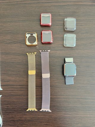 Apple Watch Series 3 38mm Negro y 7 correas