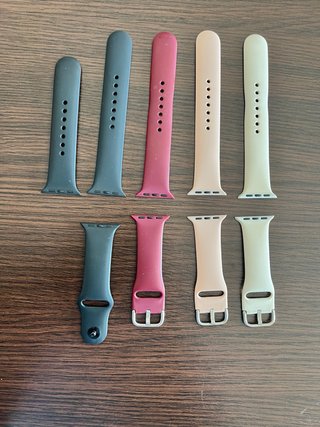 Apple Watch Series 3 38mm Negro y 7 correas