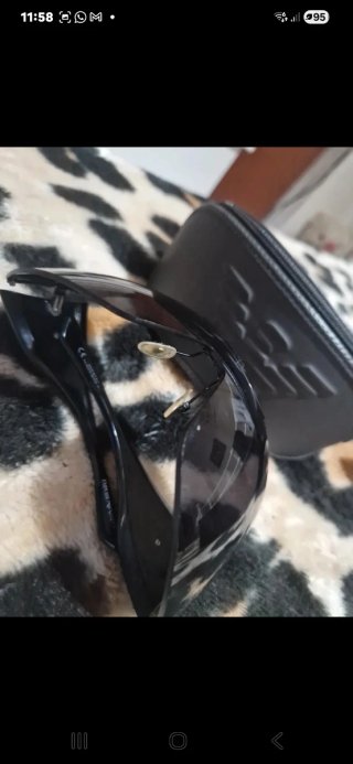 Gafas de sol Armani negras y multicolor