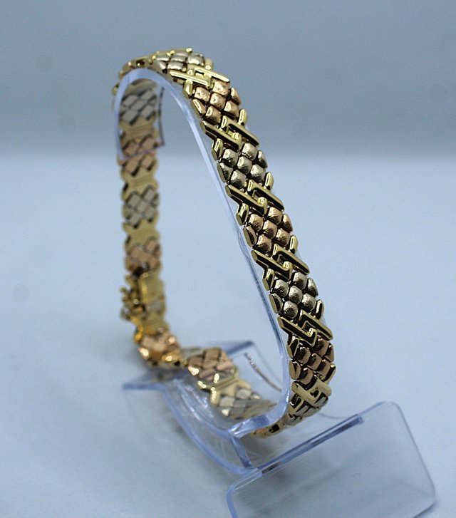 Pulsera Oro de 18k. Peso: 24:68gr.