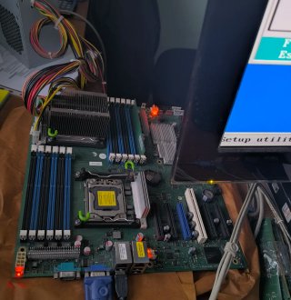 Placa Base Fujitsu D2709 + CPU + Panel Frontal