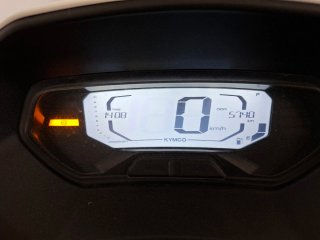 Kymco Sky Town Scooter Blanco
