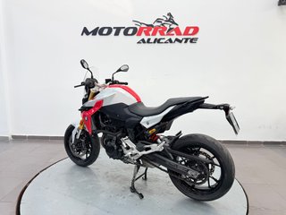 BMW F900R 2019