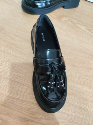 Mocasines niña negros con flecos