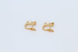 Pendientes Dormilones Perla Oro 18k.Ref:0430400251