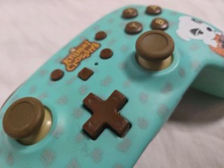 Mando PowerA Animal Crossing K.K. Slider