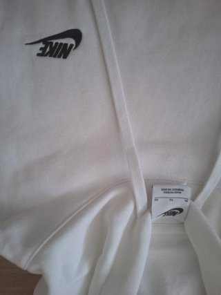 Sudadera Nike Blanca Talla XL, pero da mucha talla