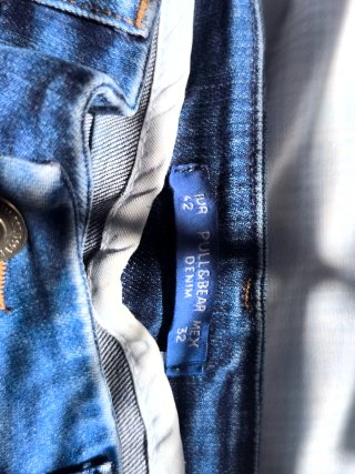 Pantalones vaqueros rotos azules