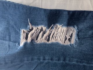 Pantalones vaqueros rotos azules