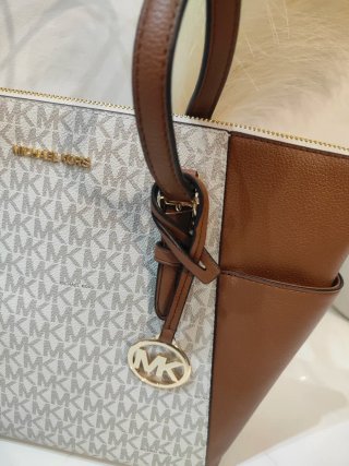 Borsa Michael Kors monogram beige/marrone