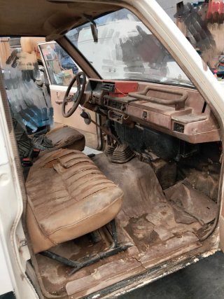Nissan Patrol 1986