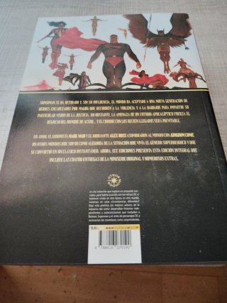 Ronin,kingdom,v de vendetta,watchmen