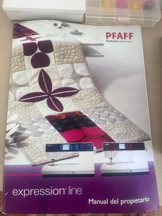 Máquina de coser Pfaff Quilt Expression 4.2