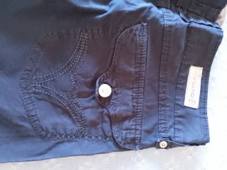 Pantalones Pirata Negro T.38 y Azul T40