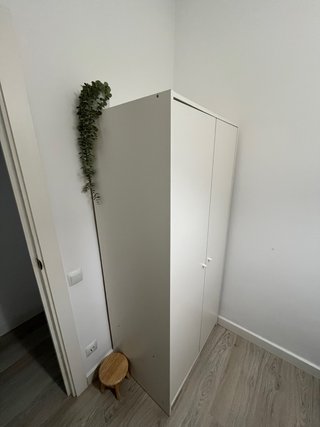 Armario IKEA KLEPPSTAD blanco 79x55x176 cm