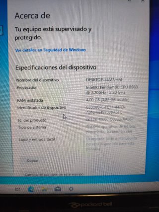 Ordenador portátil negro y blanco
