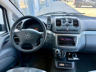 Mercedes-Benz Viano Marcó Polo 2005