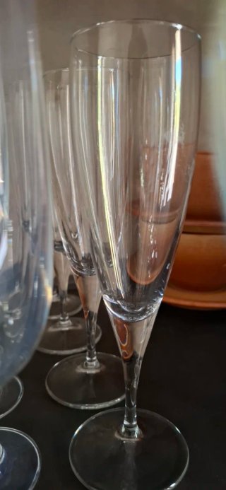 31 Bicchieri e Calici in Vetro Trasparente