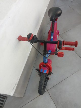 Bicicleta infantil 14 roja y azul
