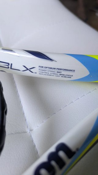 Raqueta Tenis Wilson Juice 108 BLX