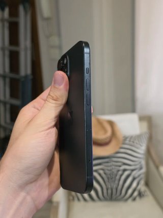 iPhone 15 128GB Negro Como Nuevo