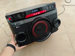Altavoz LG XBOOM OK45 Bluetooth 220W Karaoke, CD