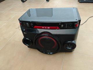 Altavoz LG XBOOM OK45 Bluetooth 220W Karaoke, CD