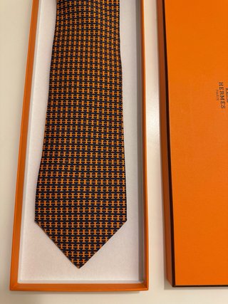 Corbata Hermes H Naranja y Azul Marino