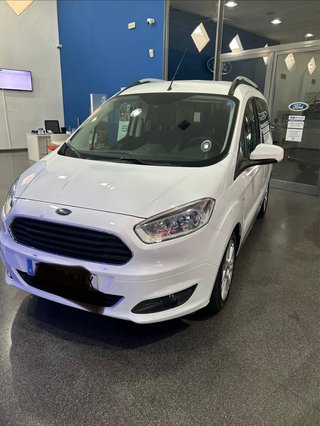 Ford Tourneo Courier 2017