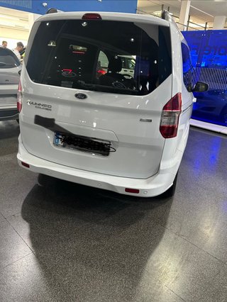 Ford Tourneo Courier 2017