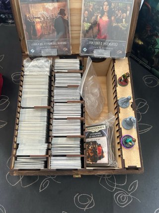Arkham Horror: El Juego de Cartas lcg