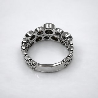 Anillo oro 18k brillantes brown