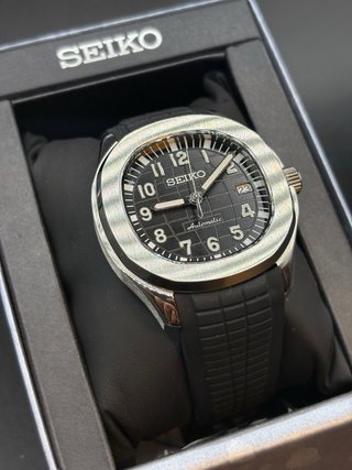 Seiko Mod Nautilus Aquanaut 42mm